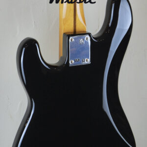 Fender Vintera II 50 Precision Bass Black 4