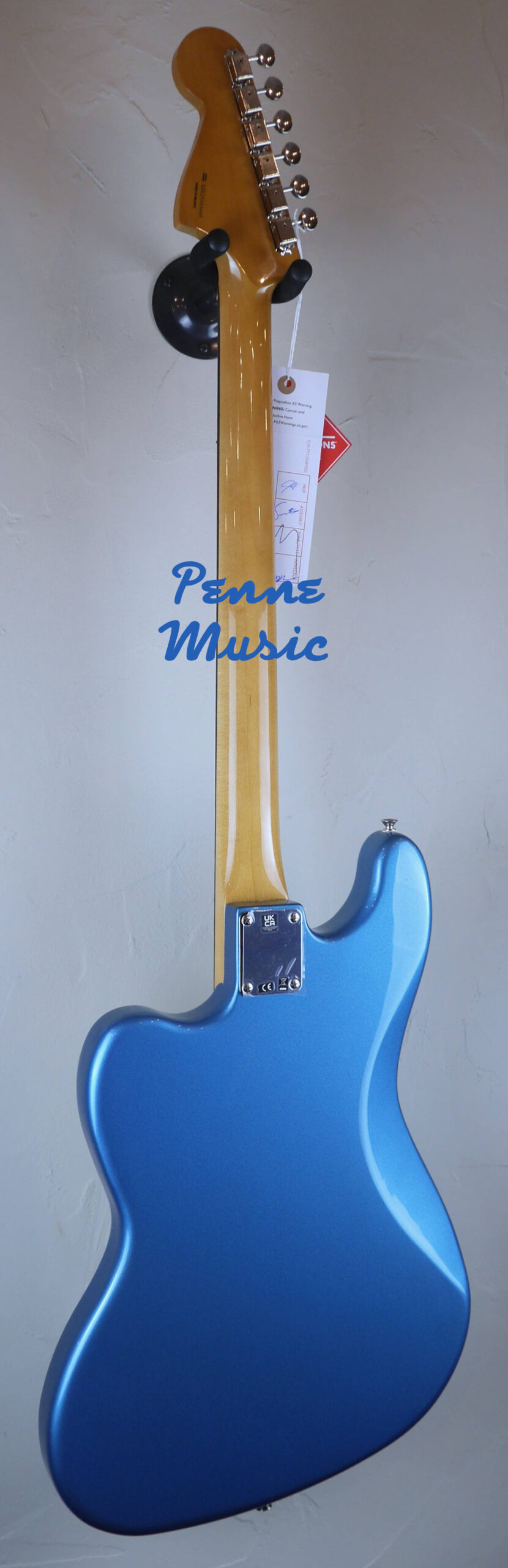 Fender Vintera II 60 Bass VI Lake Placid Blue 2