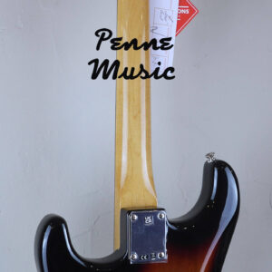 Fender Vintera II 60 Stratocaster 3-Color Sunburst 2