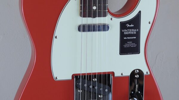 Fender Vintera II 60 Telecaster Fiesta Red 0149050340 inclusa custodia Fender