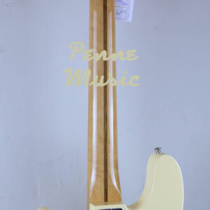 Fender Vintera II 70 Telecaster Bass Vintage White 2