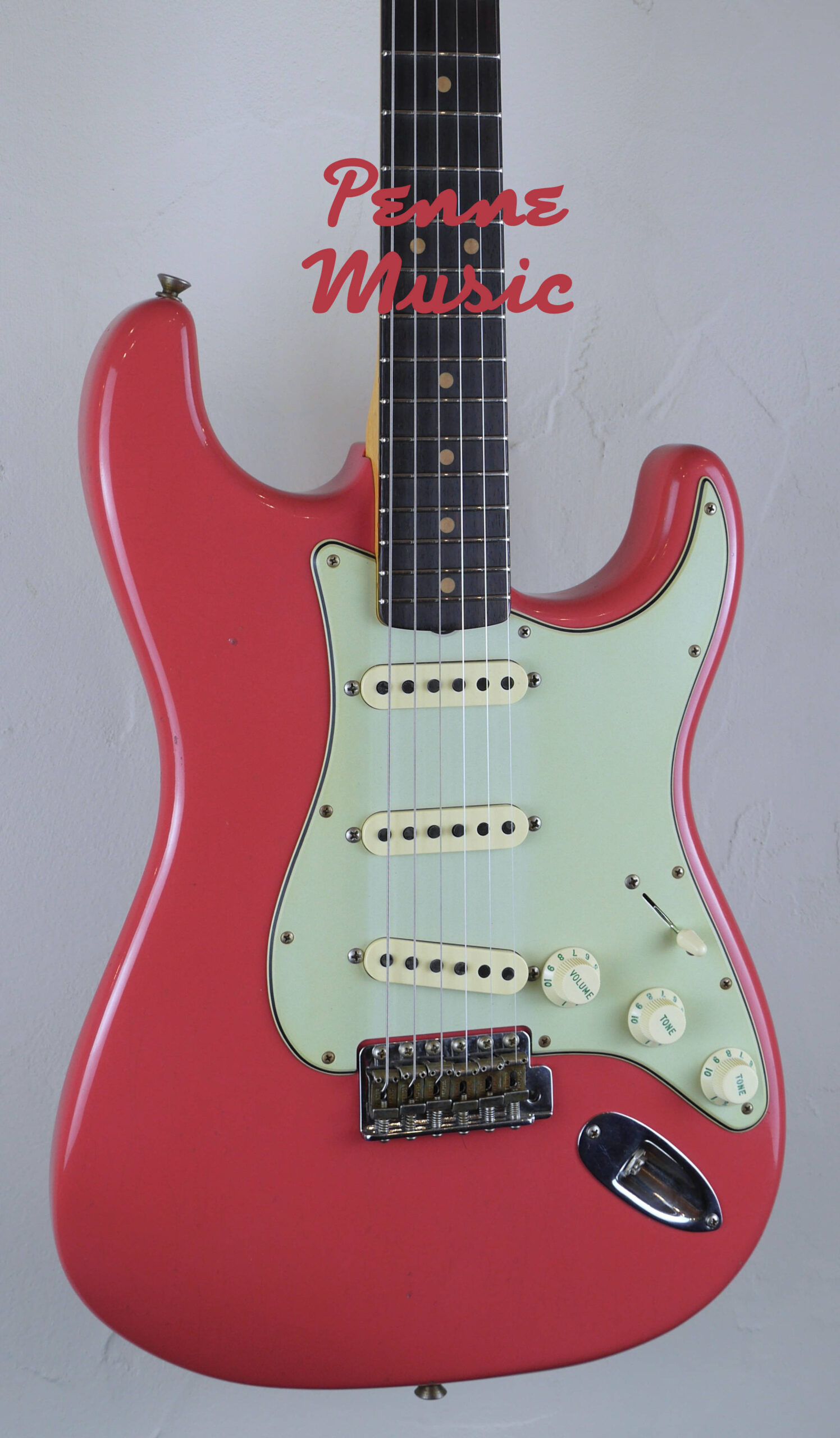 Fender Custom Shop Time Machine 1964 Stratocaster Faded Aged Fiesta Red J.Relic 4