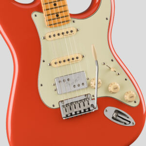 Fender Player Plus Stratocaster HSS Fiesta Red 4
