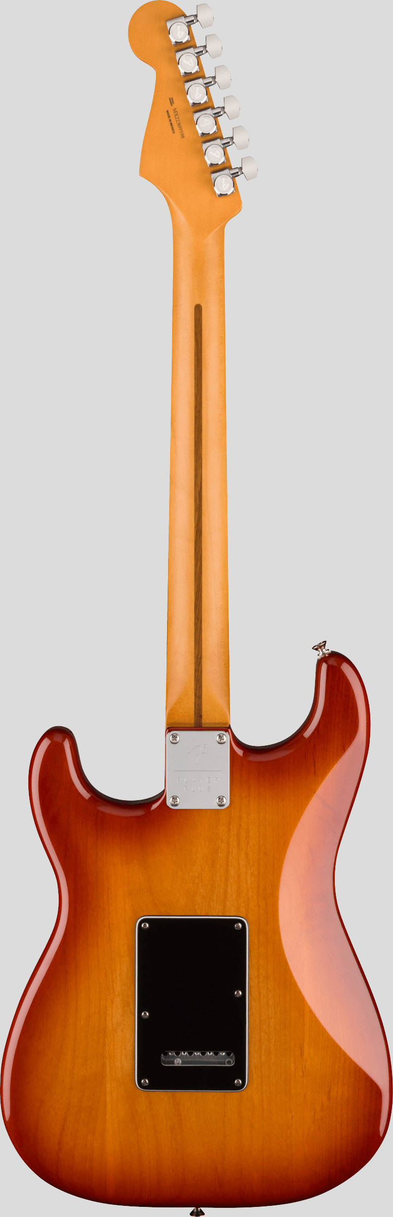 Fender Player Plus Stratocaster Sienna Sunburst 2