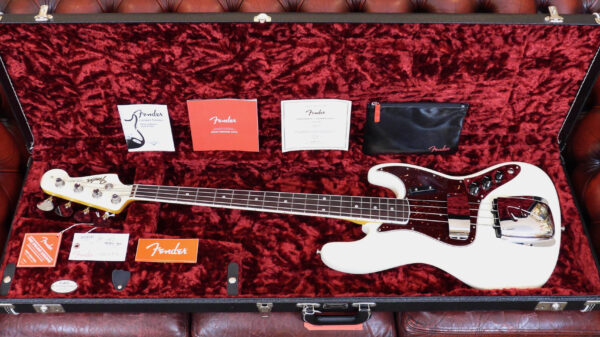 Fender American Vintage II 1966 Jazz Bass Olympic White 0190170805 inclusa custodia rigida