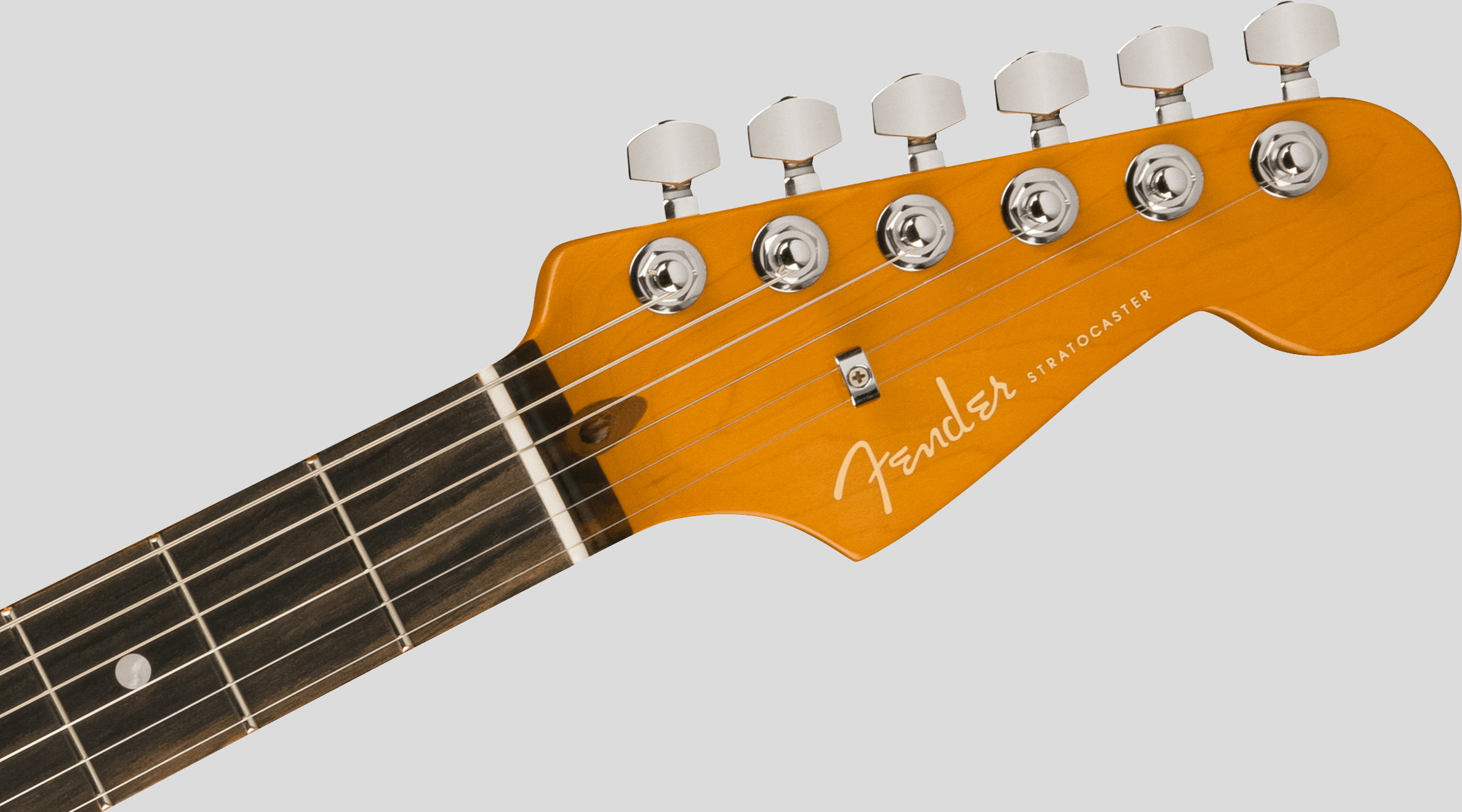 Fender Limited Edition American Ultra Stratocaster Bubble Gum Metallic 5