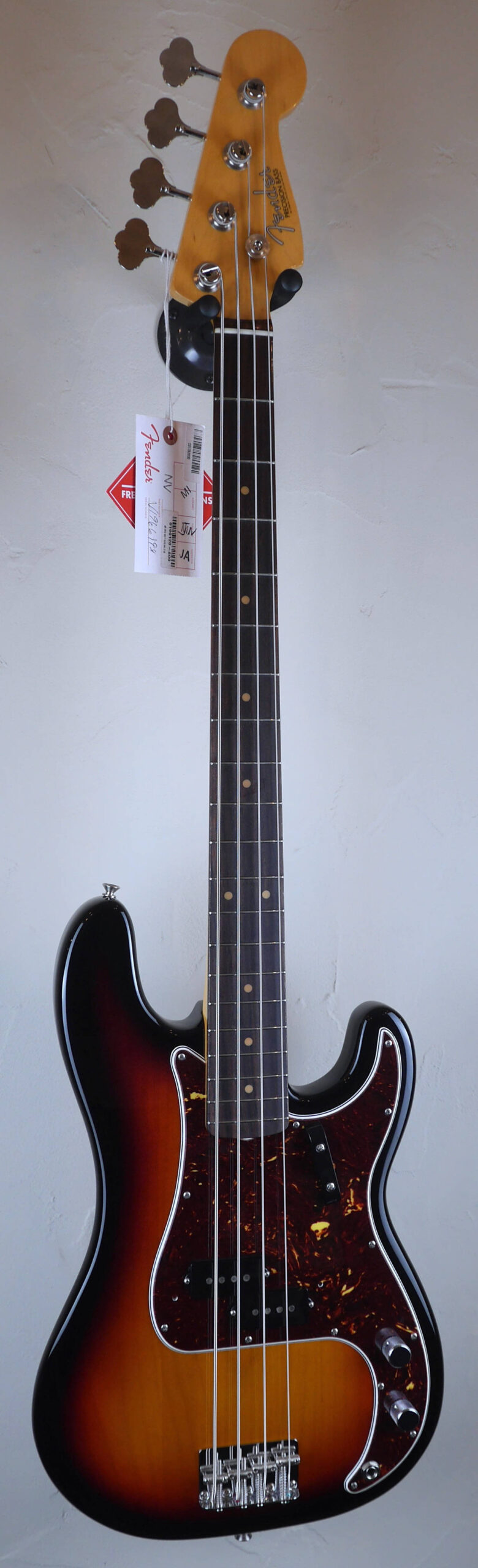Fender American Original 60 Precision Bass 2019 3-Color Sunburst 2