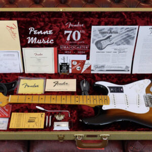 Fender 70th Anniversary American Vintage II 1954 Stratocaster 2-Color Sunburst #0027 1