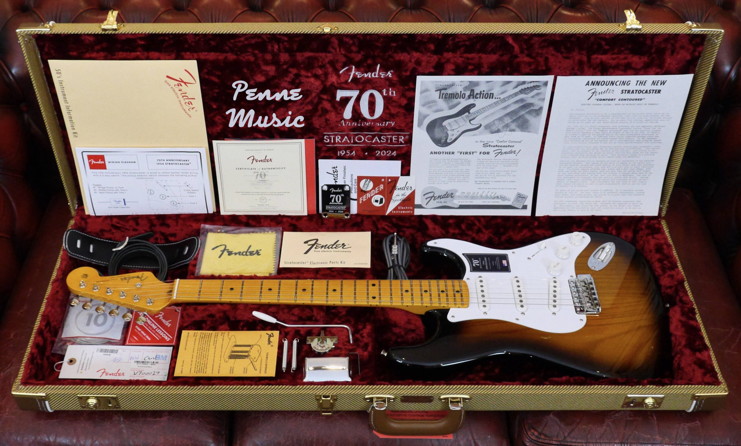 Fender 70th Anniversary American Vintage II 1954 Stratocaster 2-Color Sunburst #0027 1
