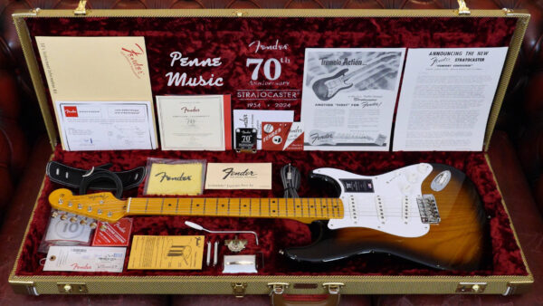 Fender 70th Anniversary American Vintage II 1954 Stratocaster 2-Color Sunburst #0532 0177002803