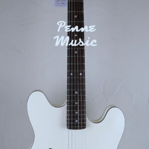 Fender Tom Delonge Starcaster Satin Olympic White 1