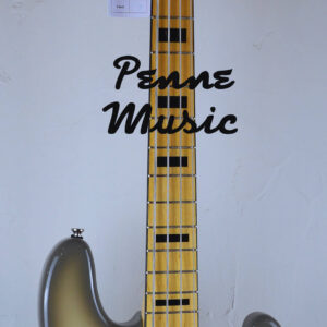 Squier by Fender Limited Edition Classic Vibe 70 Precision Bass Antigua 1