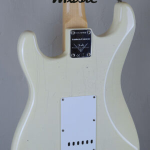 Fender Custom Shop Limited Edition 1969 Bone Tone Stratocaster Faded Aged Vintage White J.Relic 5