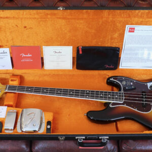 Fender American Vintage II 1966 Jazz Bass 3-Color Sunburst 2023 1