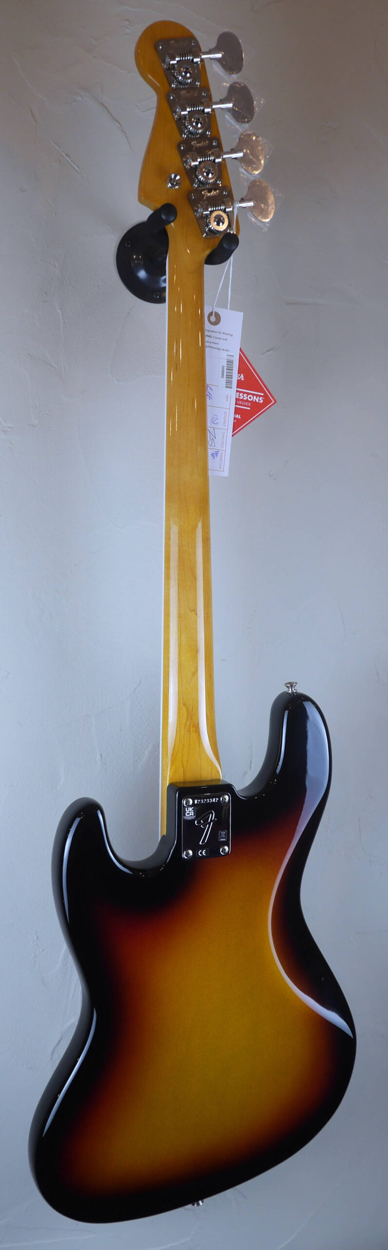 Fender American Vintage II 1966 Jazz Bass 3-Color Sunburst 2023 3