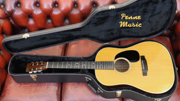 Martin D-28S Natural 1971 (ex Massimo Varini) con custodia rigida
